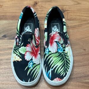 Hawaiian Flower Slip-On Vans Men’s 5 Women’s 6.5